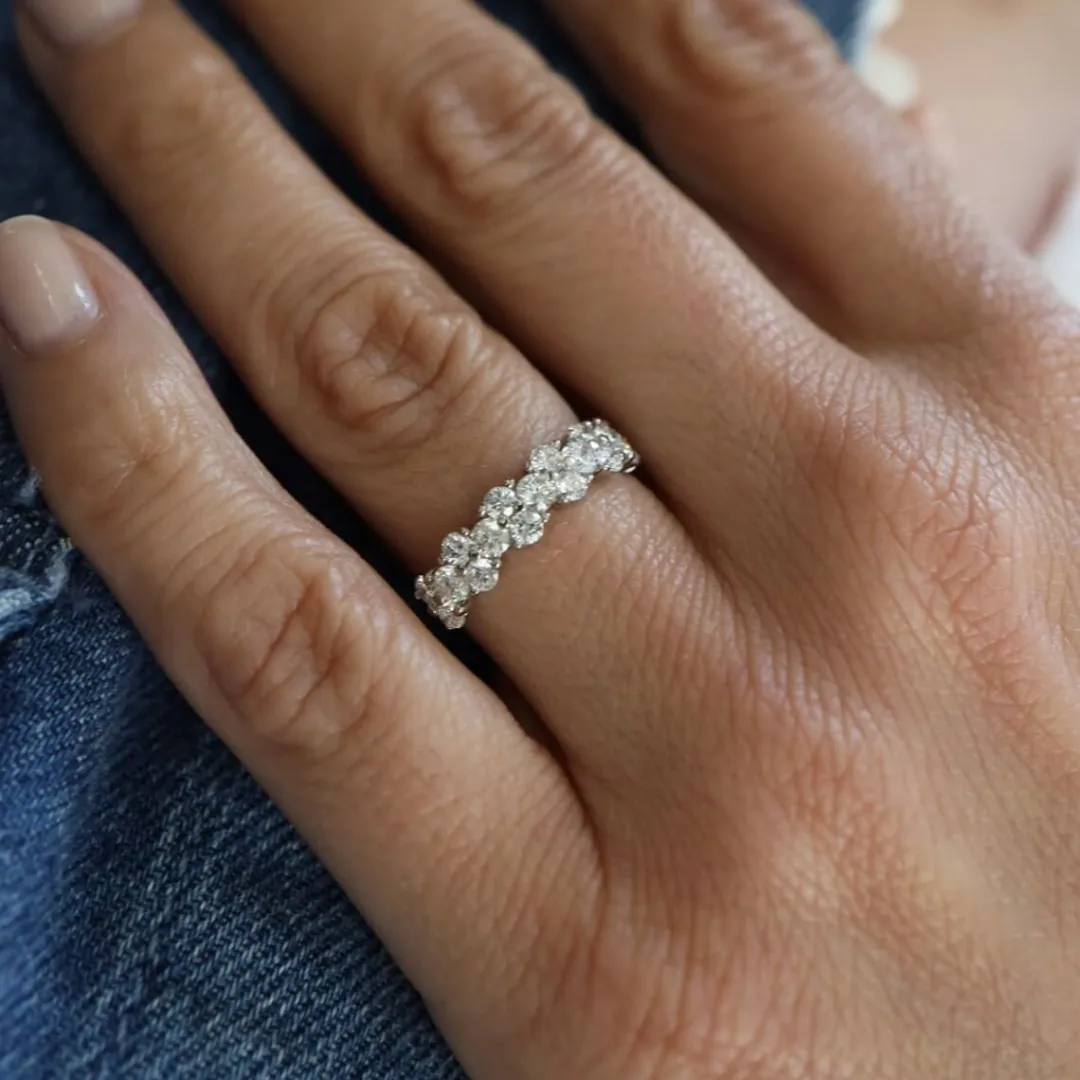 /public/photos/live/Round Moissanite Half Eternity Garland Wedding Band 689 (1).webp